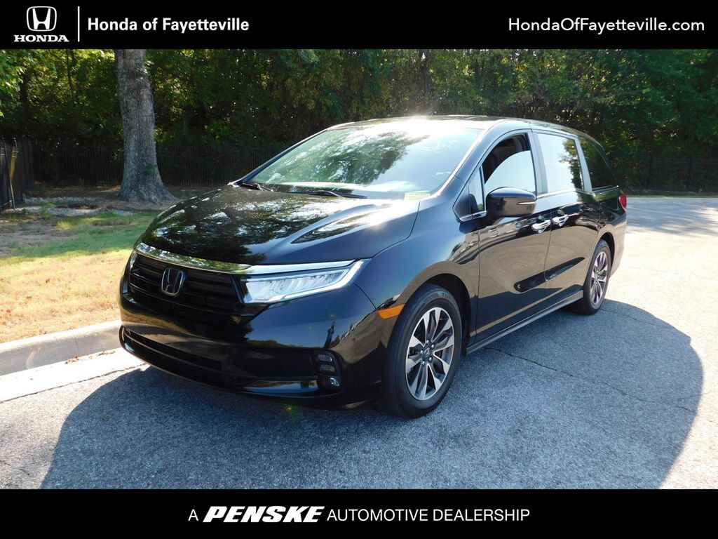 2024 Honda Odyssey EX-L — photo 1 of 7