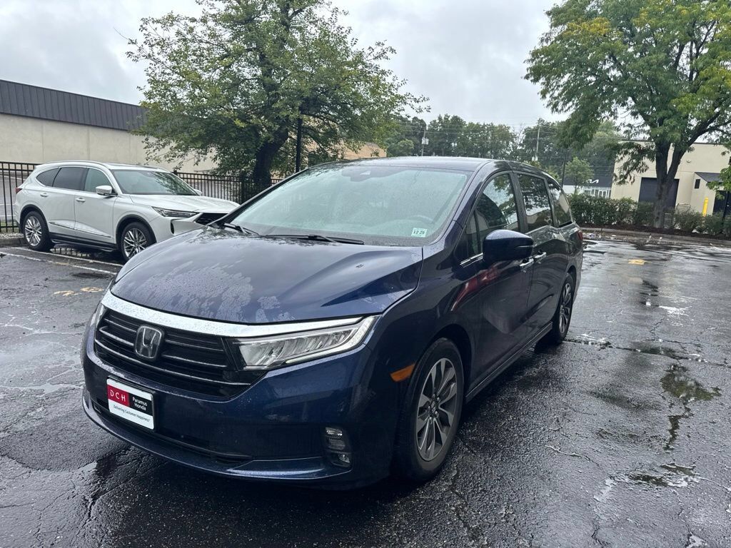 2024 Honda Odyssey EX-L — photo 1 of 7