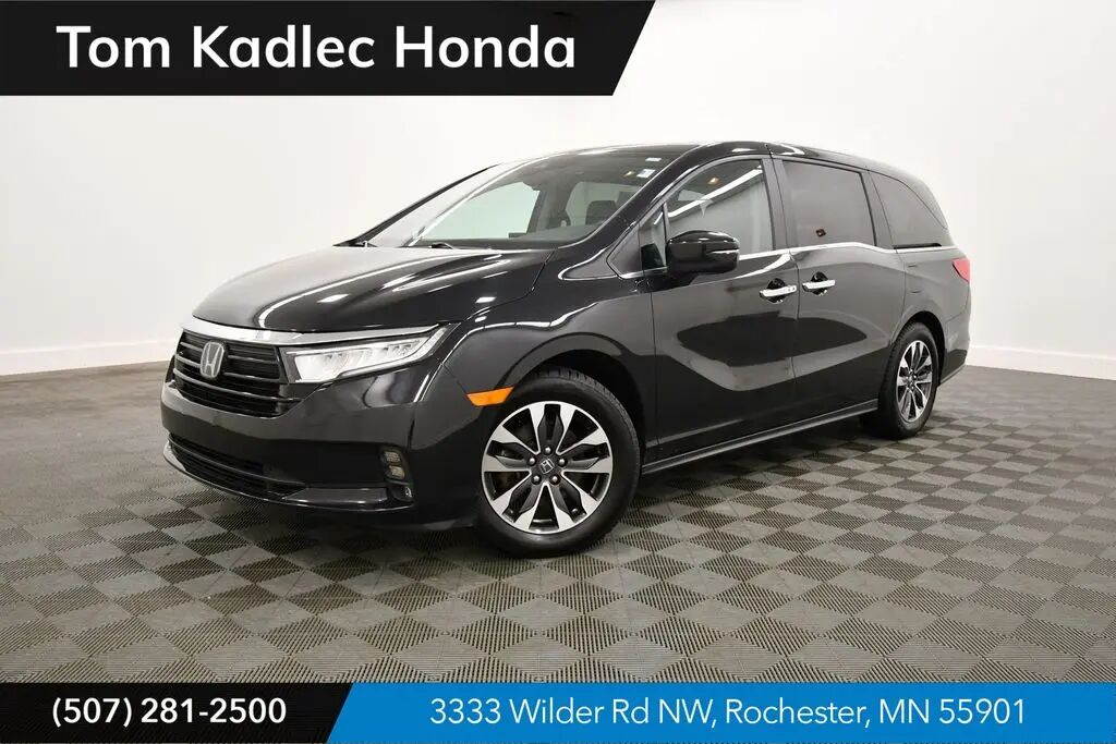 2024 Honda Odyssey EX-L — photo 1 of 13