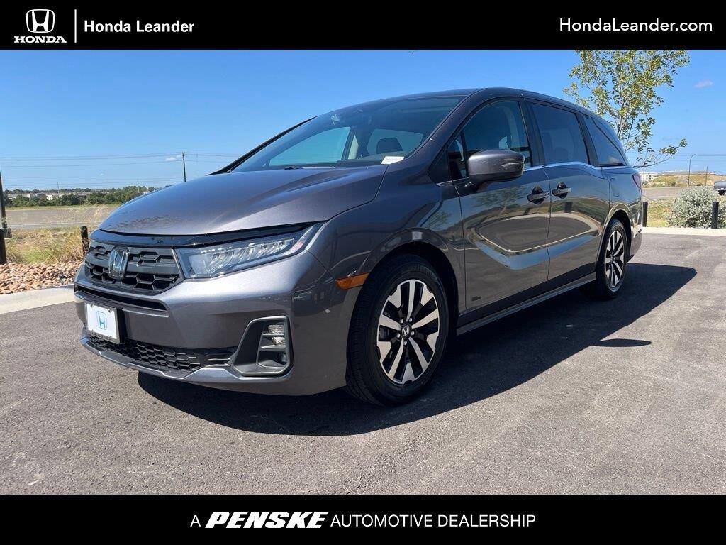 2025 Honda Odyssey EX-L — photo 1 of 13