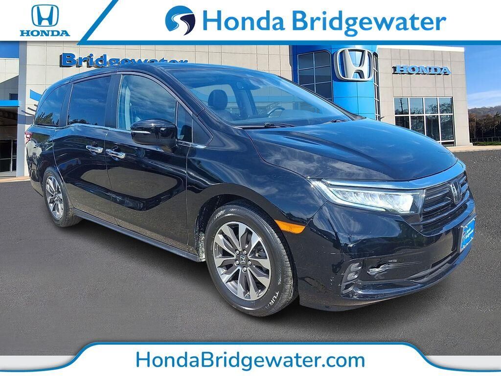 2023 Honda Odyssey EX-L — photo 1 of 13
