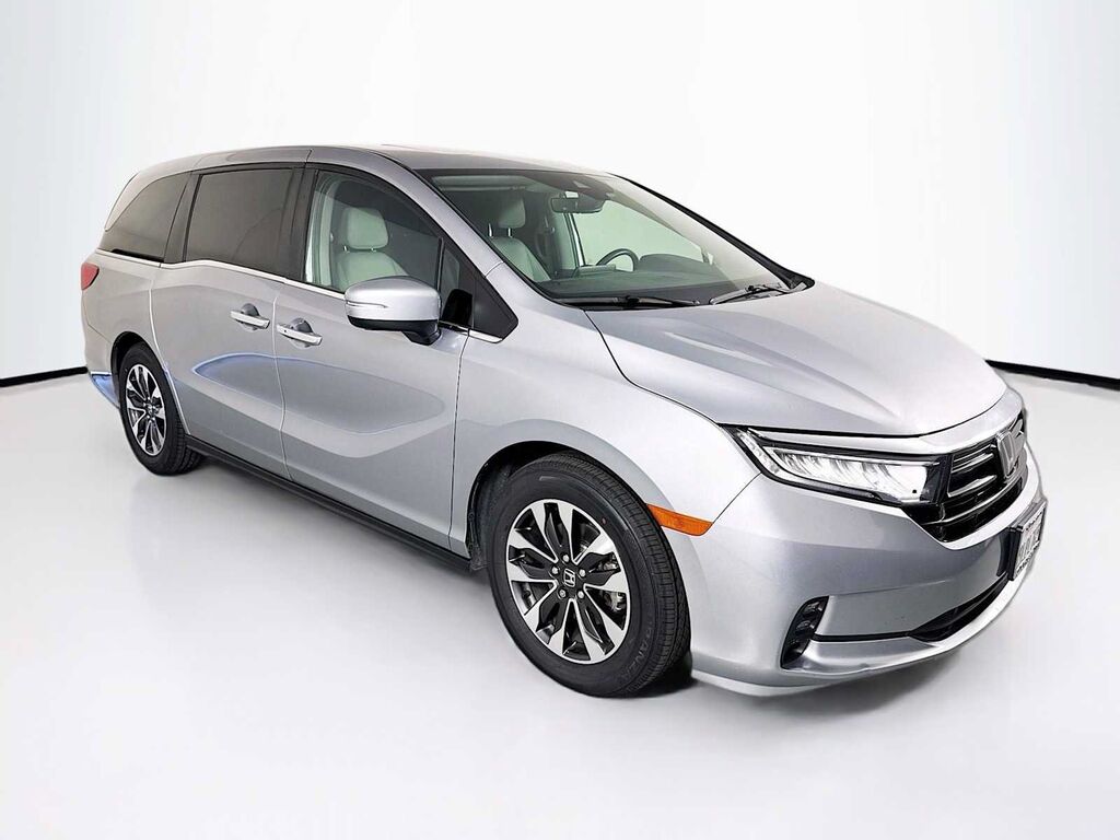 2024 Honda Odyssey EX-L — photo 1 of 7