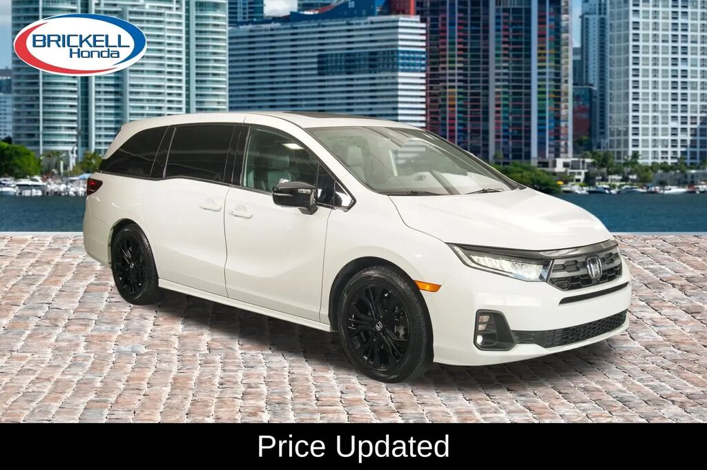 2025 Honda Odyssey Sport-L — photo 1 of 12