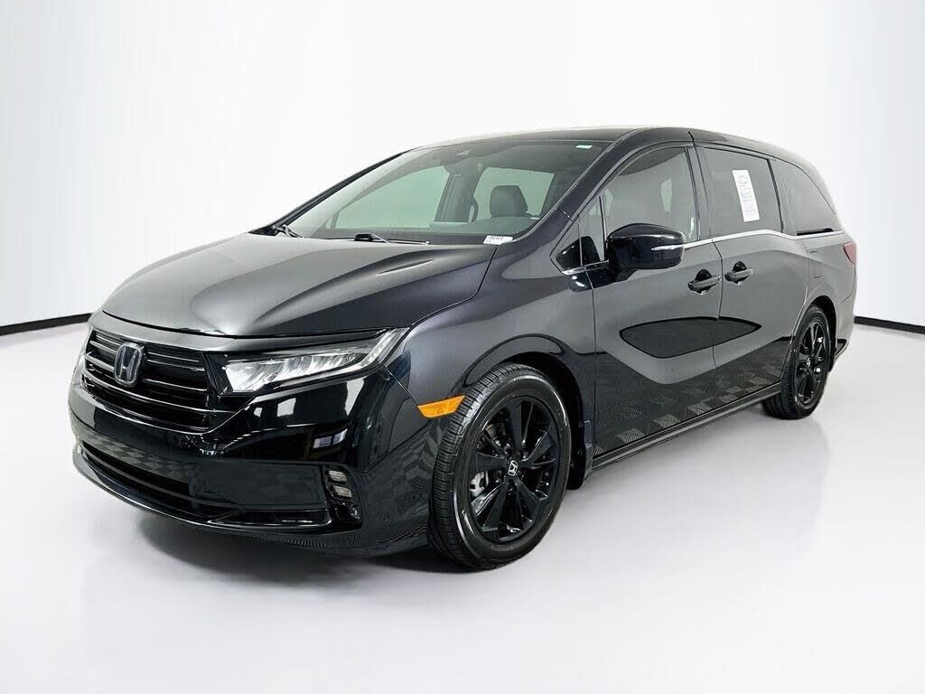 2023 Honda Odyssey Sport — photo 1 of 1