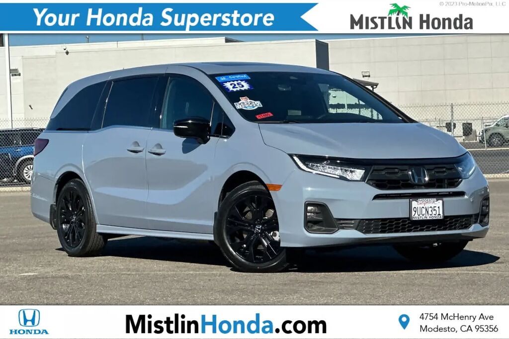 2025 Honda Odyssey Sport-L — photo 1 of 1