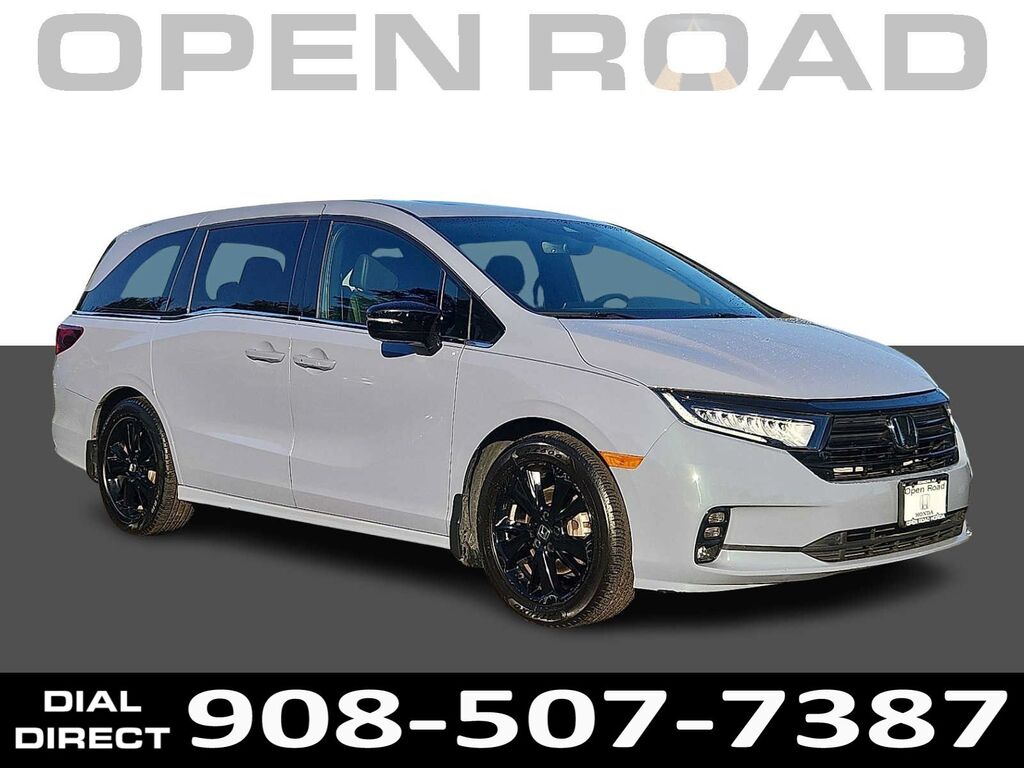 2023 Honda Odyssey SPORT — photo 1 of 7