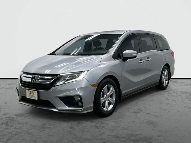 2019 Honda Odyssey with Navi and Rear Entertainme
