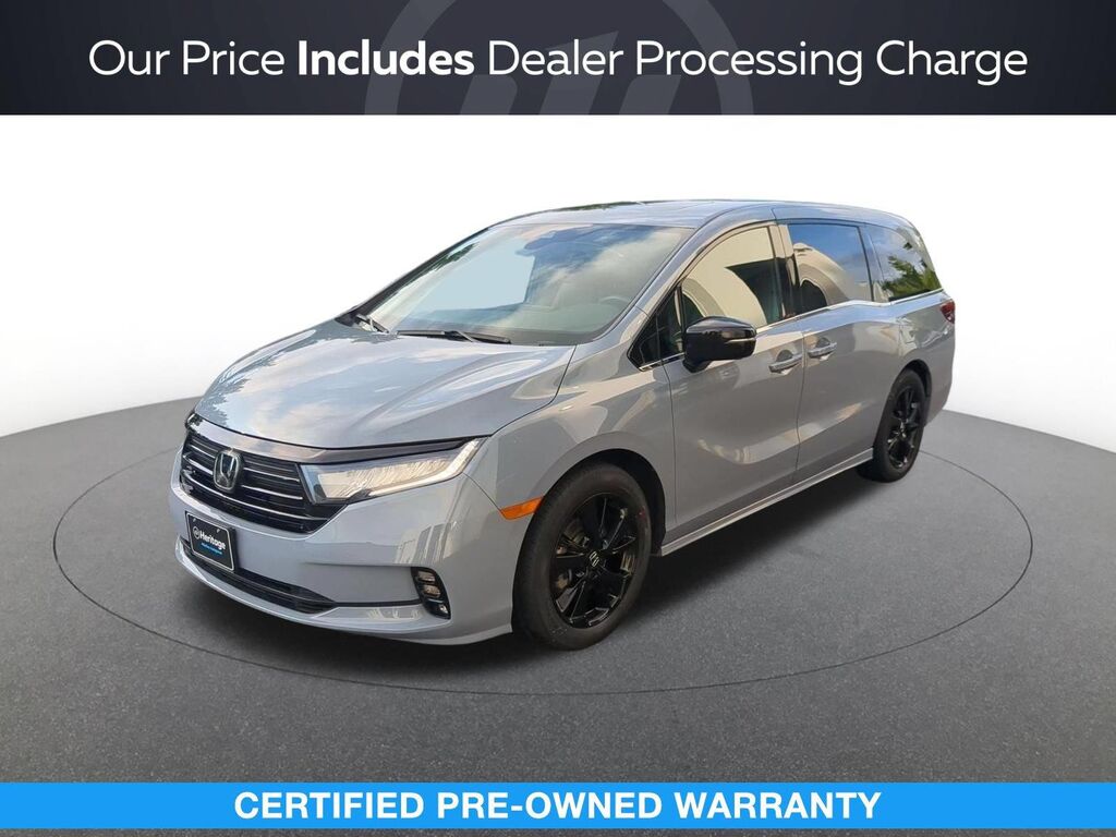 2024 Honda Odyssey Sport — photo 1 of 13
