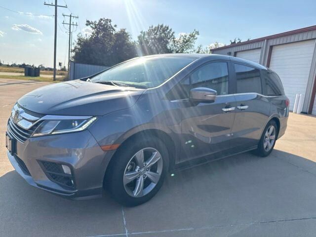 2019 Honda Odyssey EX-L — photo 1 of 13