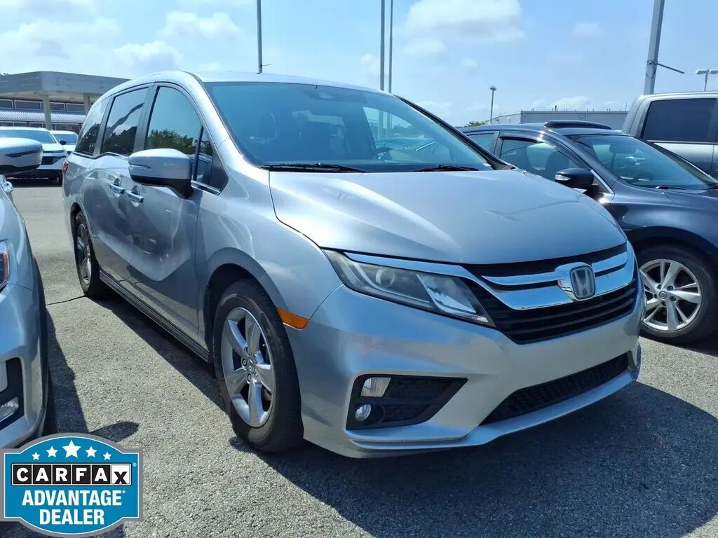 2019 Honda Odyssey EX-L — photo 1 of 6