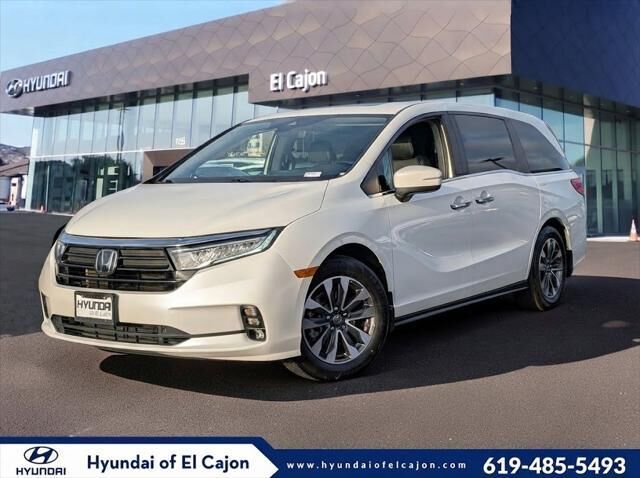 2022 Honda Odyssey EX-L — photo 1 of 13