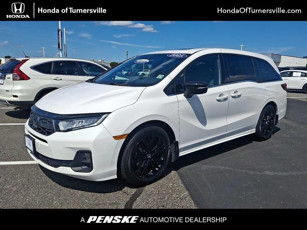 2025 Honda Odyssey Sport-L — photo 1 of 1