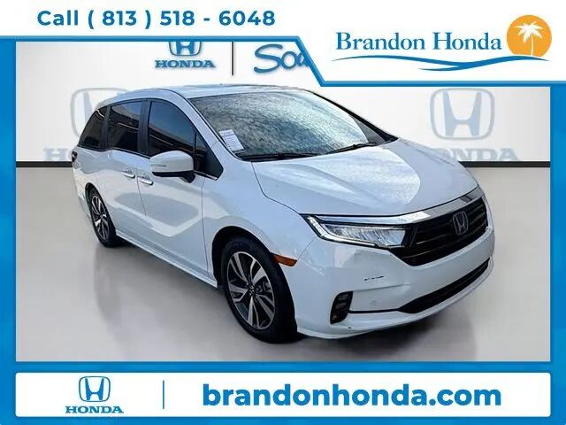 2023 Honda Odyssey Touring — photo 1 of 13