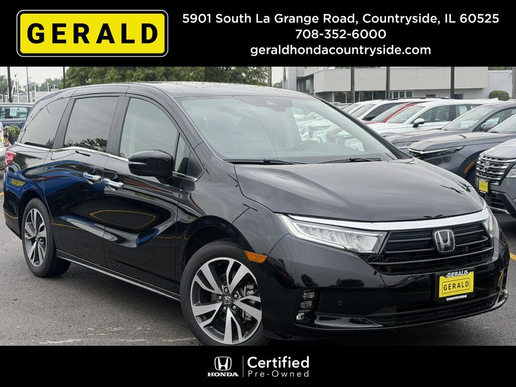 2024 Honda Odyssey TOURING — photo 1 of 7