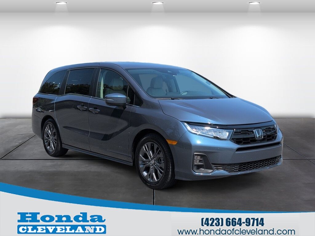 2025 Honda Odyssey TOURING — photo 1 of 7