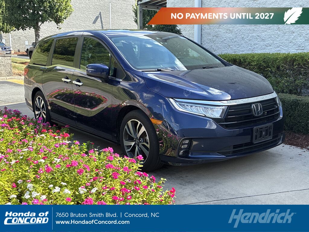 2023 Honda Odyssey TOURING — photo 1 of 7