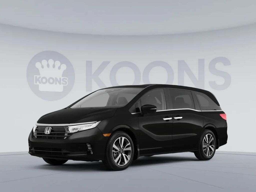 2023 Honda Odyssey Touring — photo 1 of 3