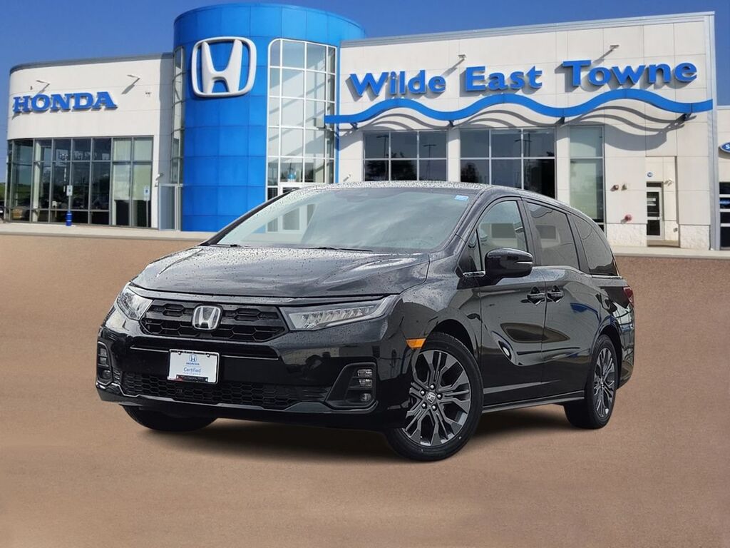 2025 Honda Odyssey TOURING — photo 1 of 7