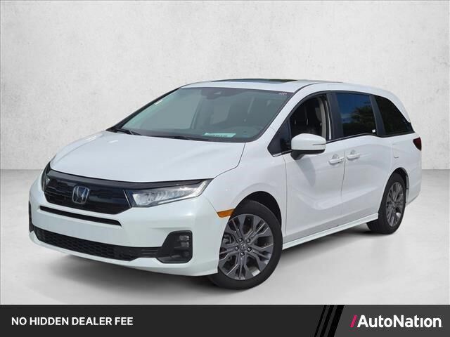 2025 Honda Odyssey Touring — photo 1 of 13
