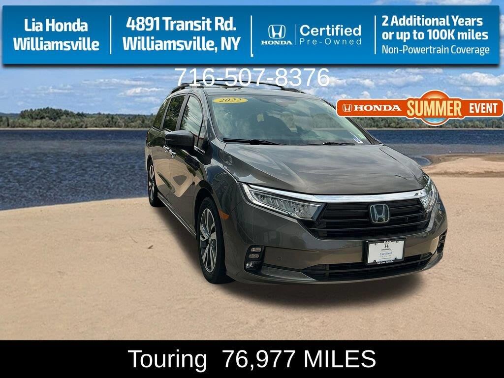2022 Honda Odyssey Touring — photo 1 of 13