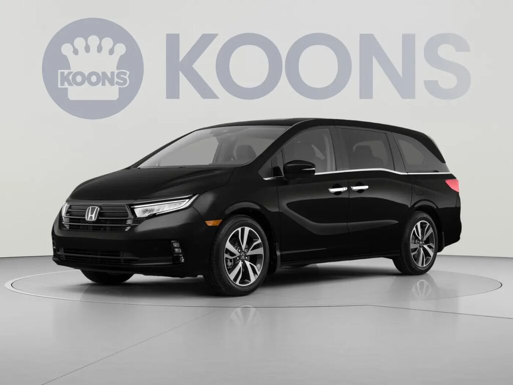 2023 Honda Odyssey Touring — photo 1 of 3
