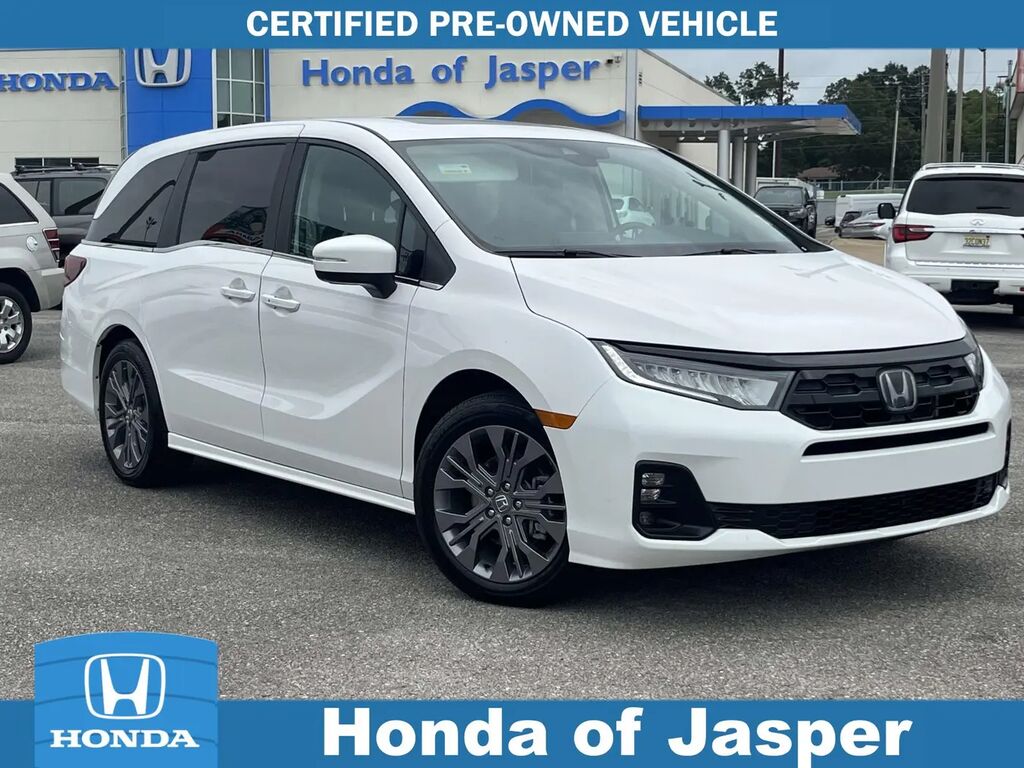 2025 Honda Odyssey Touring — photo 1 of 13