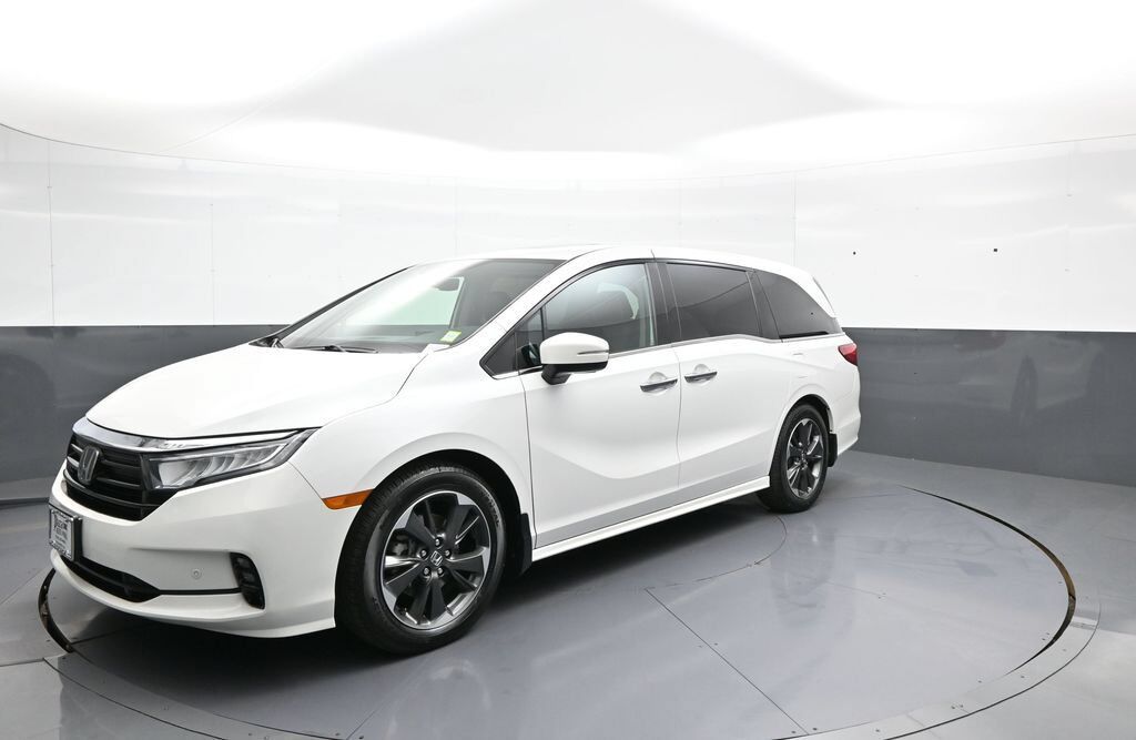 2023 Honda Odyssey ELITE — photo 1 of 4
