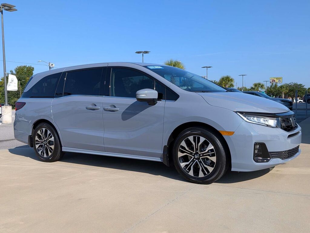 2026 Honda Odyssey Elite — photo 1 of 13