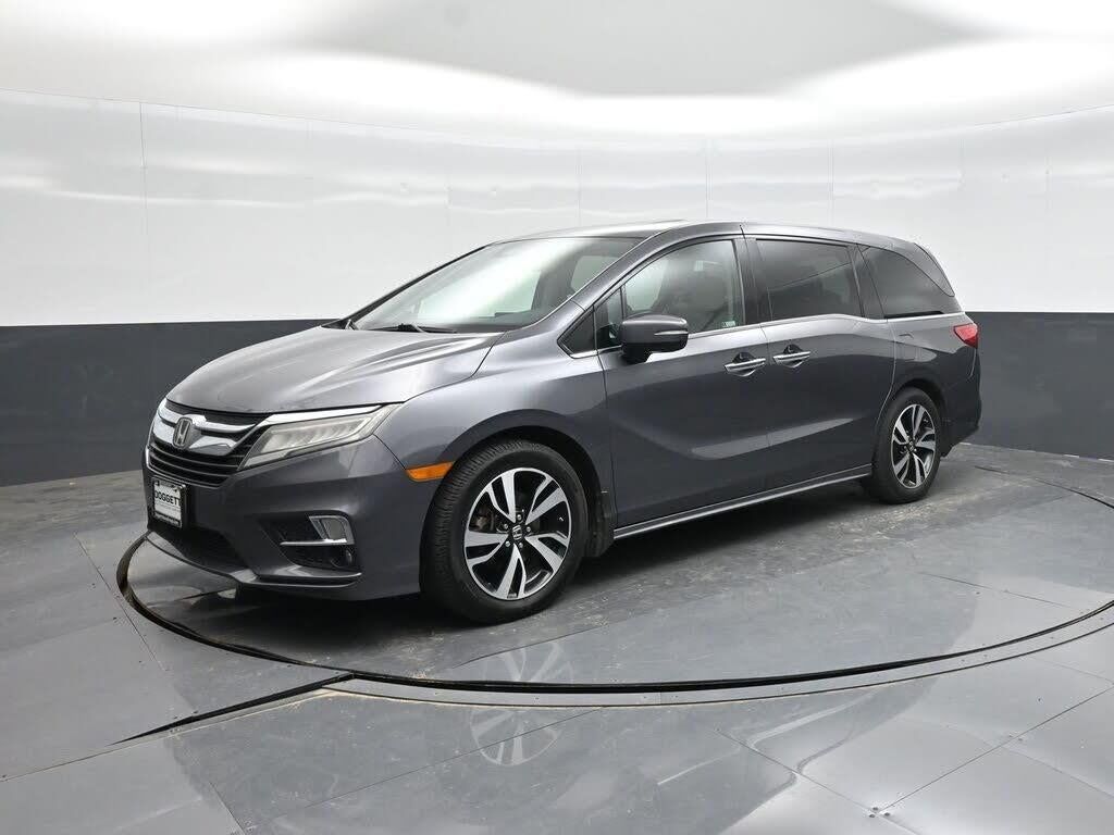 2018 Honda Odyssey Elite — photo 1 of 1