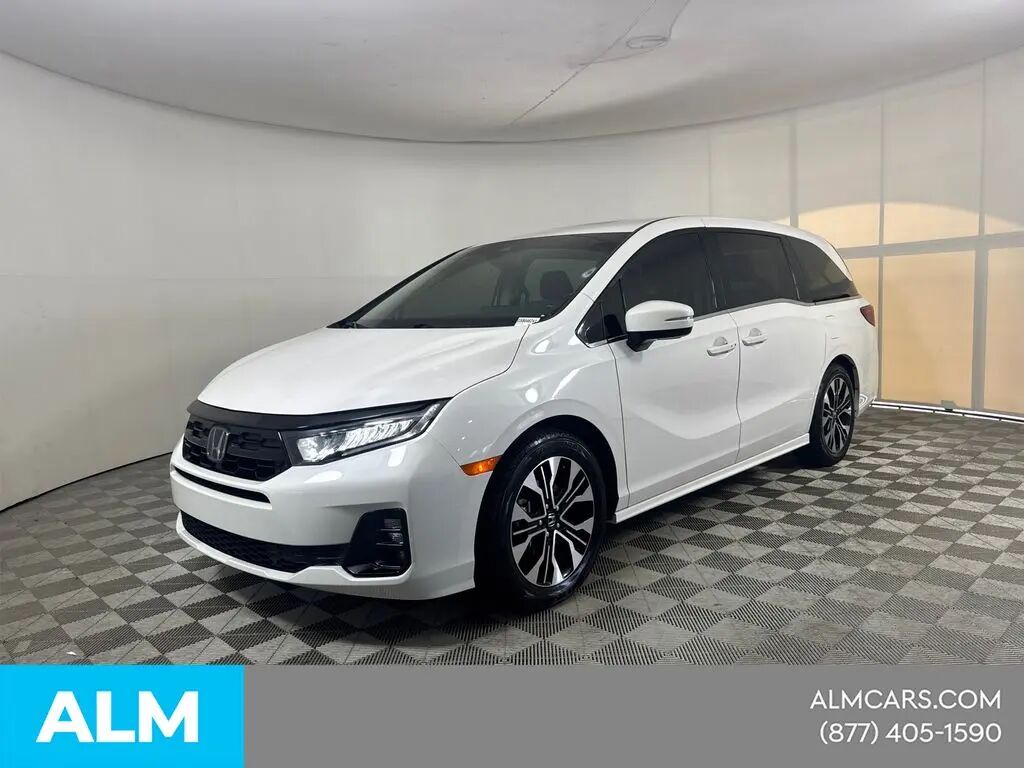 2025 Honda Odyssey Elite — photo 1 of 10