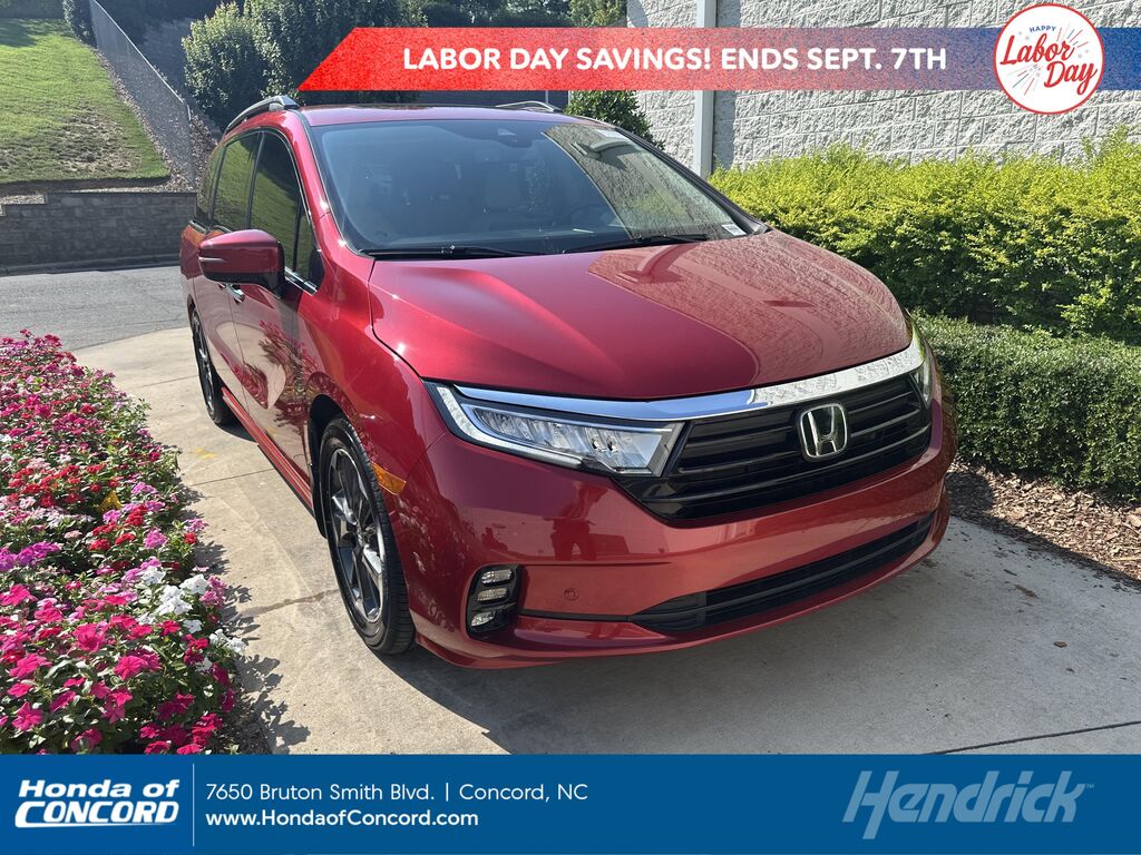 2024 Honda Odyssey Elite — photo 1 of 13
