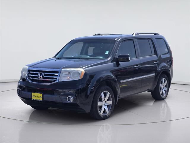2012 Honda Pilot Touring — photo 1 of 10