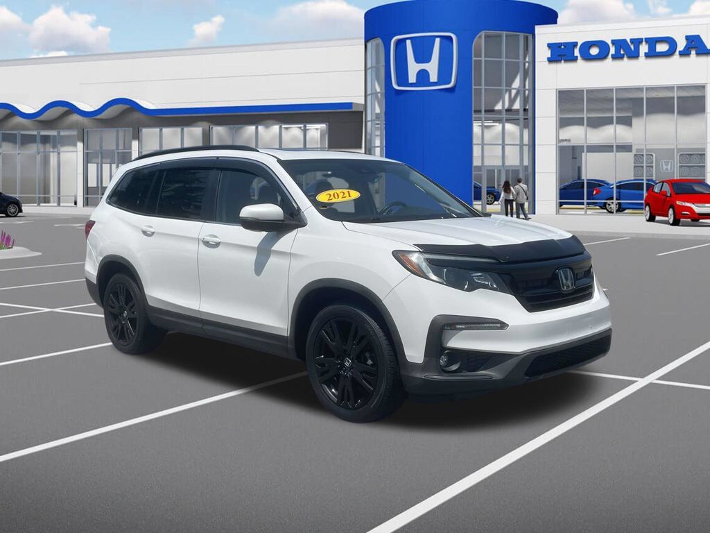 2021 Honda Pilot 2WD SE — photo 1 of 6