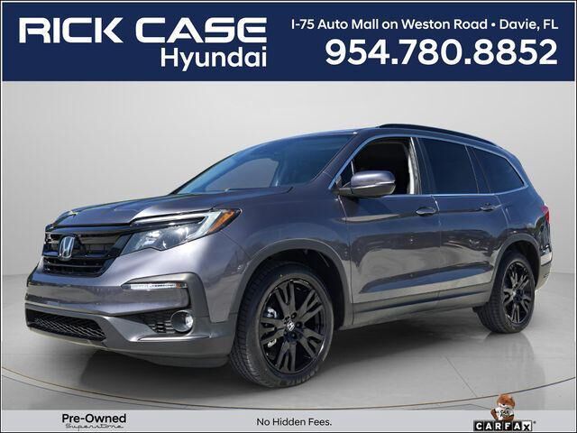 2021 Honda Pilot SE — photo 1 of 13