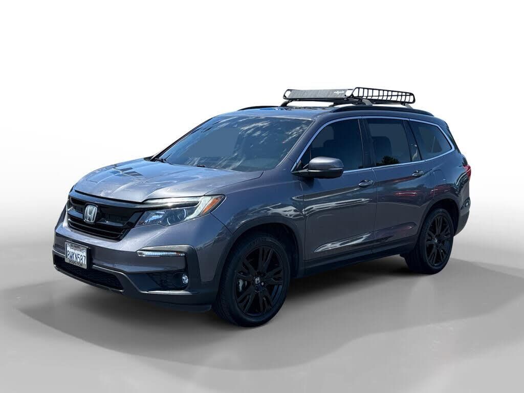 2021 Honda Pilot SE — photo 1 of 1