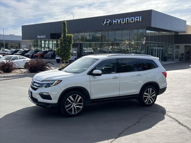2017 Honda Pilot Elite