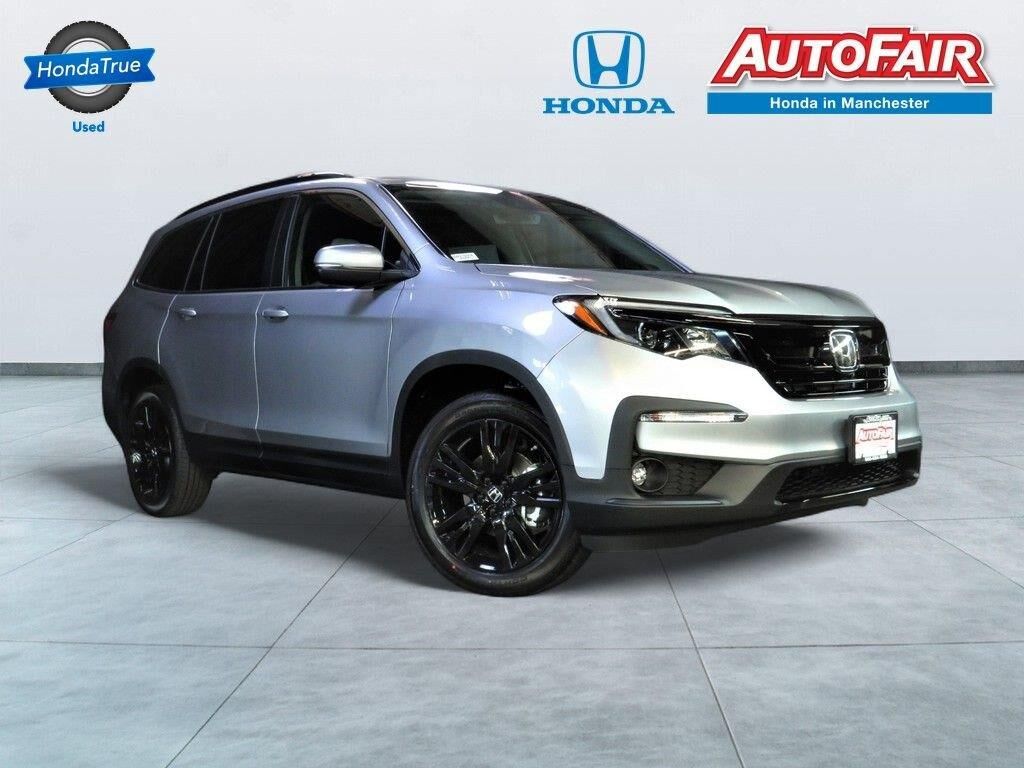 2021 Honda Pilot SE — photo 1 of 11