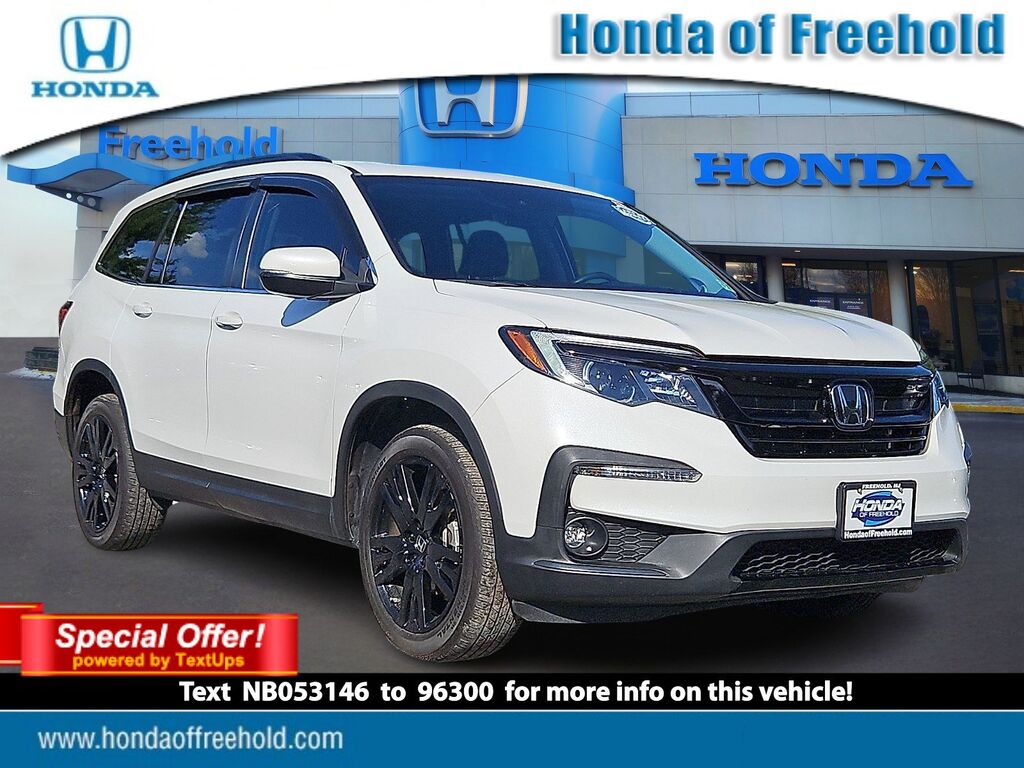 2022 Honda Pilot AWD SE — photo 1 of 7