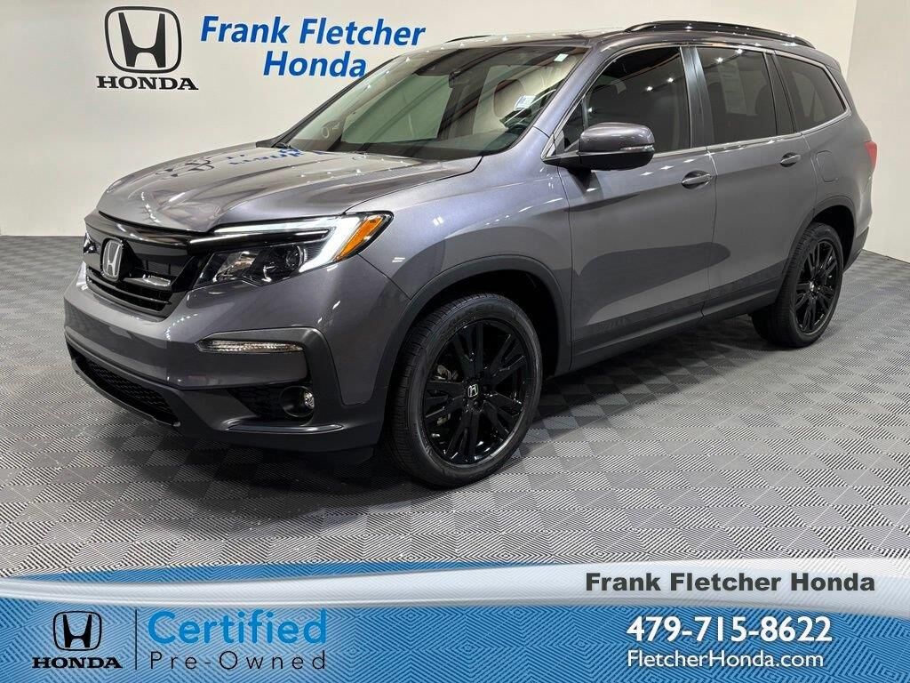 2021 Honda Pilot SE — photo 1 of 7