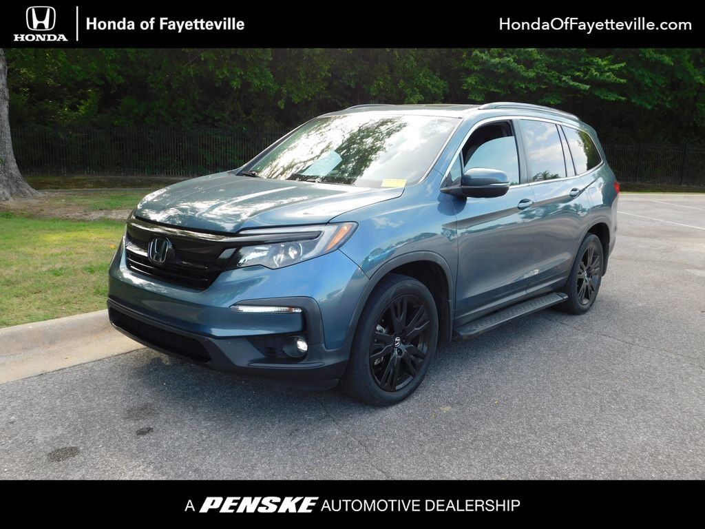 2021 Honda Pilot AWD SE — photo 1 of 7