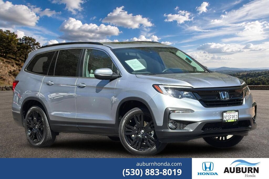 2022 Honda Pilot AWD SE — photo 1 of 7