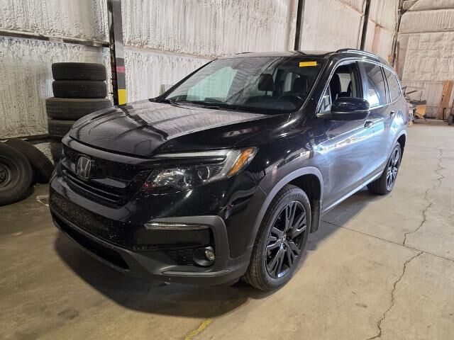 2022 Honda Pilot SE — photo 1 of 12