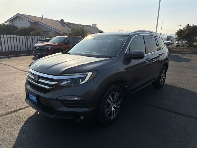 2017 Honda Pilot AWD EX-L with Honda Sensing