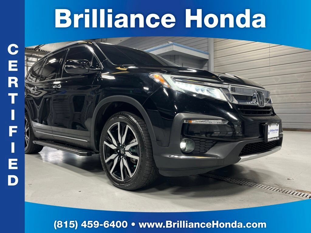 2022 Honda Pilot AWD TRG 7P — photo 1 of 7
