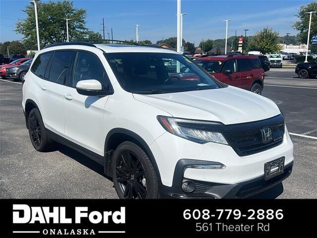 2022 Honda Pilot Black Edition