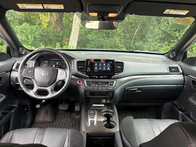 2022 Honda Pilot TrailSport — photo 1 of 6