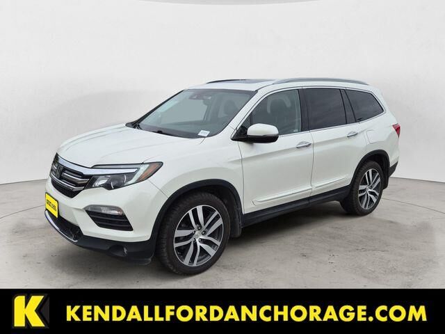 2018 Honda Pilot Touring — photo 1 of 13