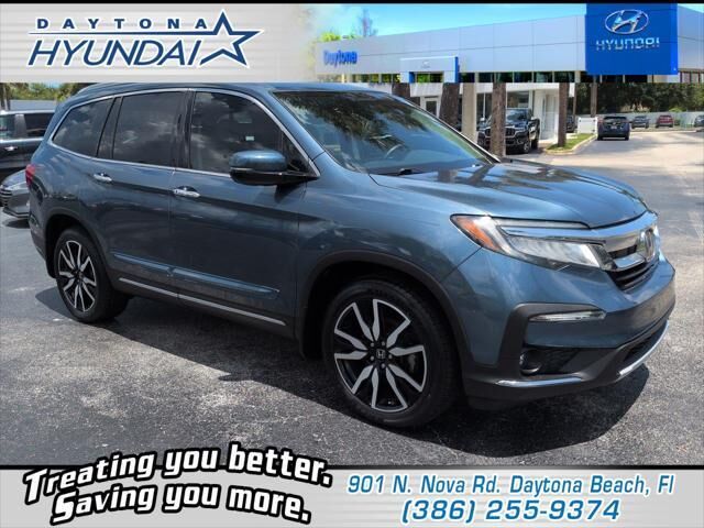 2022 Honda Pilot Touring — photo 1 of 13