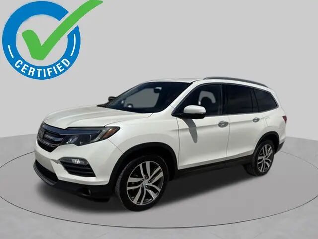 2018 Honda Pilot Touring — photo 1 of 13