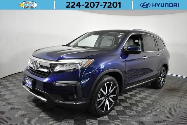 2019 Honda Pilot Touring — photo 1 of 2